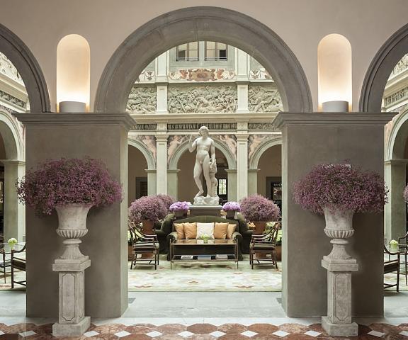 Four Seasons Hotel Firenze Tuscany Florence Interior Entrance