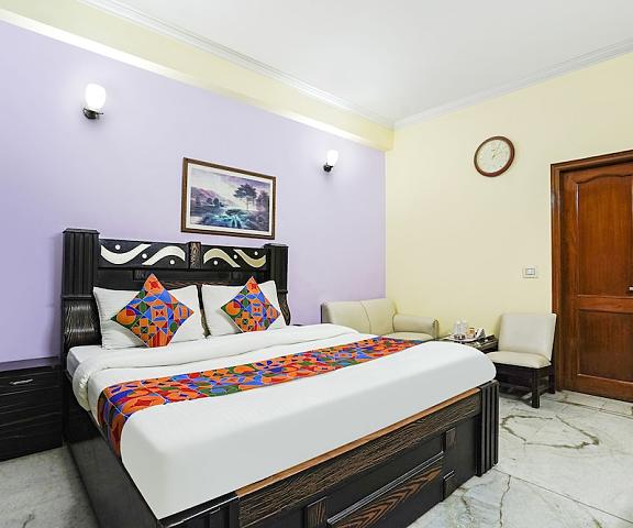 FabHotel Ivy Inn Uttar Pradesh Noida Room