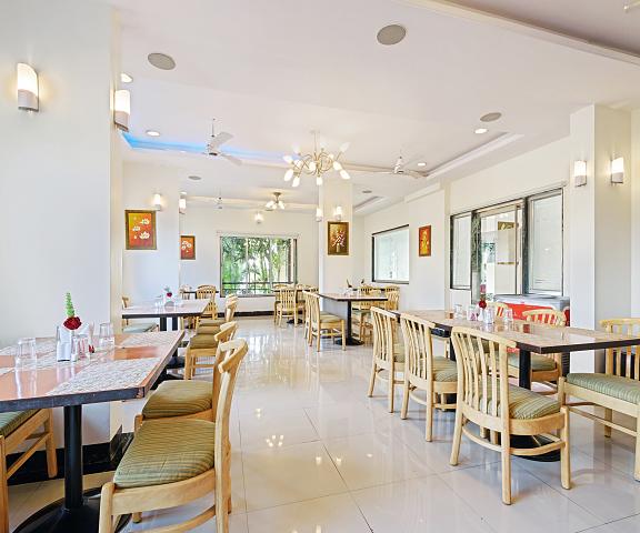Hotel KB's Grand Maharashtra Shirdi Food & Dining