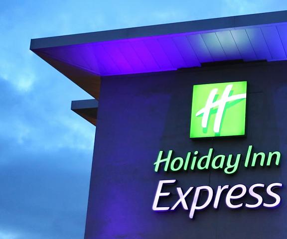 Holiday Inn Express Birmingham Redditch, an IHG Hotel England Redditch Exterior Detail