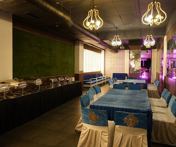 Silky Resort Punjab Zirakpur Food & Dining