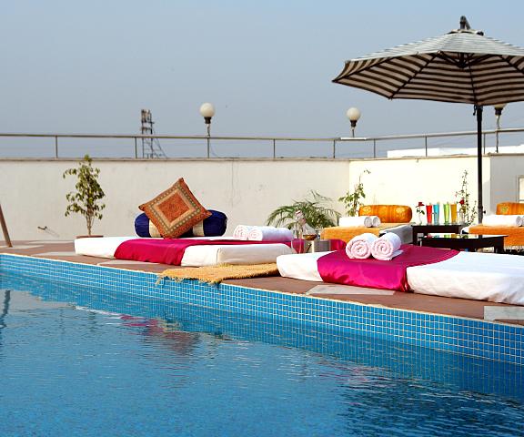 TheOasisHotel Gujarat Vadodara Pool