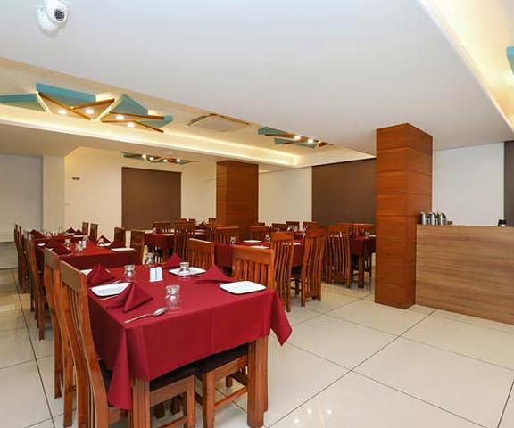 Hotel Avista Gujarat Vadodara Food & Dining