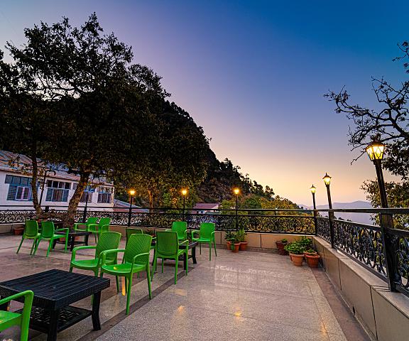 Mango Tree Courtyard Uttaranchal Mussoorie Hotel View