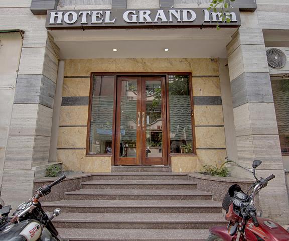 Townhouse 1239 Grand Inn Uttar Pradesh Ghaziabad Entrance