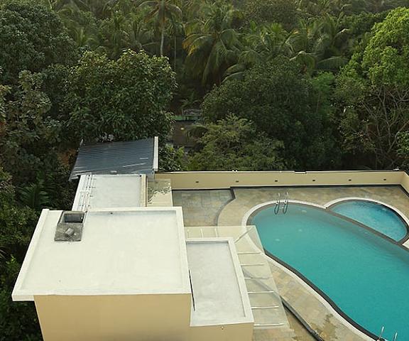 Chand V Residency Kerala Thrissur Swimming pool View