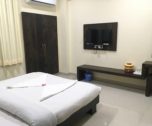 Hotel Shree Pratham Milan Rajasthan Nathdwara Room