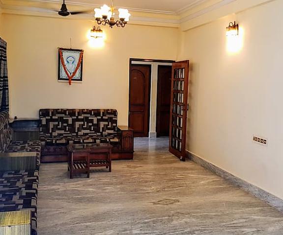 Hotel Bombay Inn Orissa Cuttack Lobby