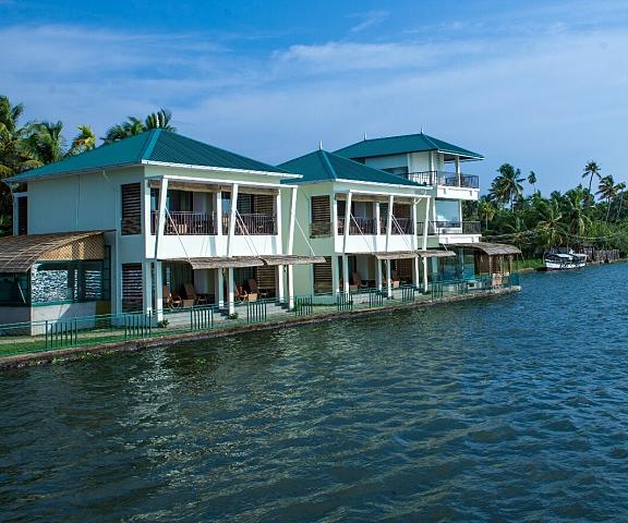 Mira's PMC Lakeshore Resort Kerala Alleppey Hotel Exterior