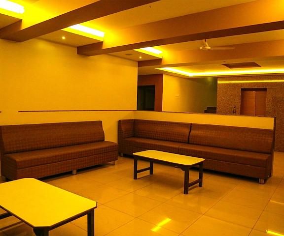 Iroomz Hotel Pawan Karnataka Bellary Lobby