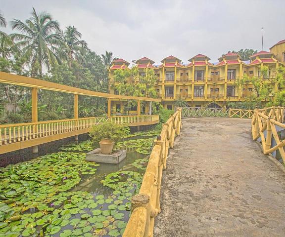 Capital O 43145 Mayaban Resort West Bengal Malda Hotel Exterior