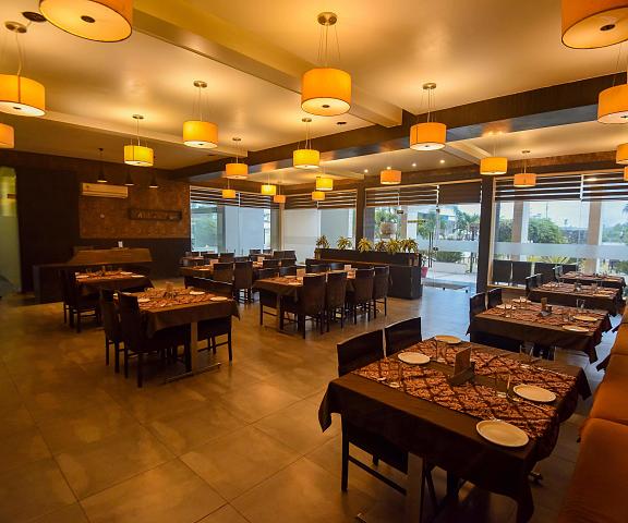 THE GRAND DAKSH Mansingh Inn Somnath Gujarat Veraval Food & Dining
