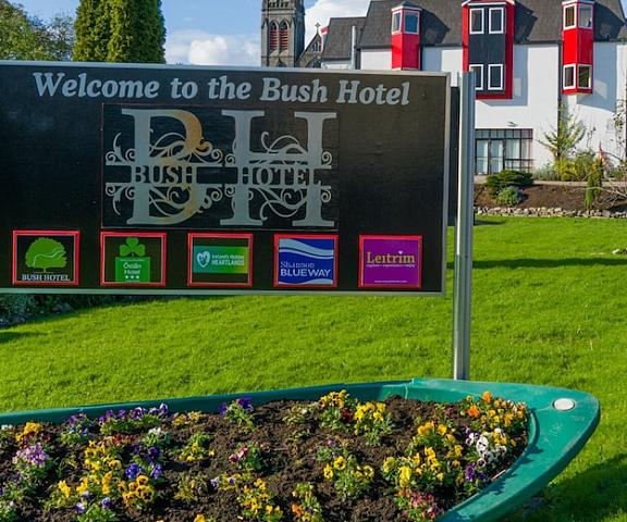 Bush Hotel Leitrim (county) Carrick-on-Shannon Entrance