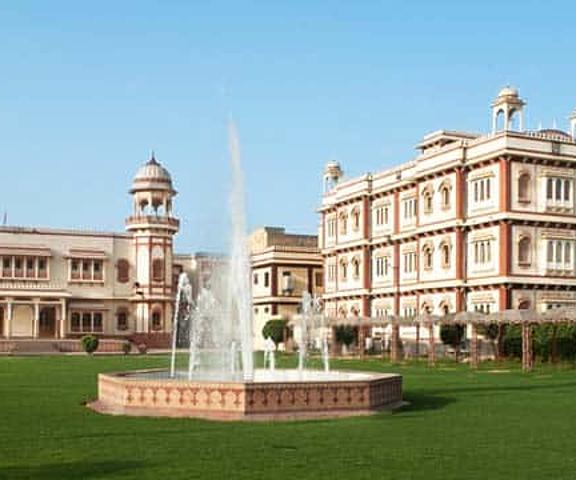 Rajvi Palace Hotel Rajasthan Hanumangarh outside area