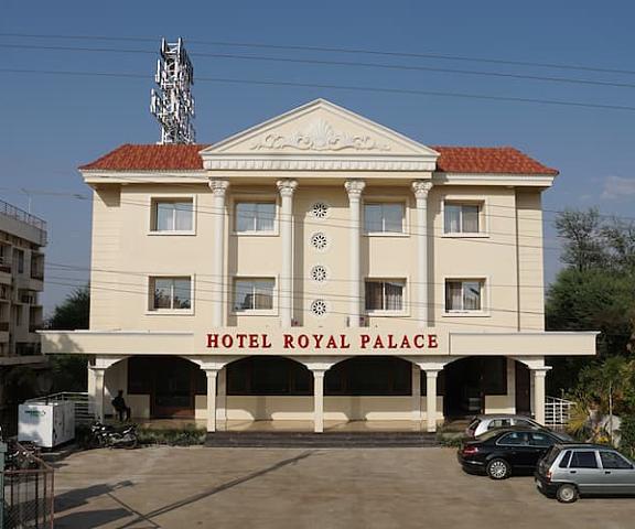 Hotel Royal Palace Maharashtra Karad Overview