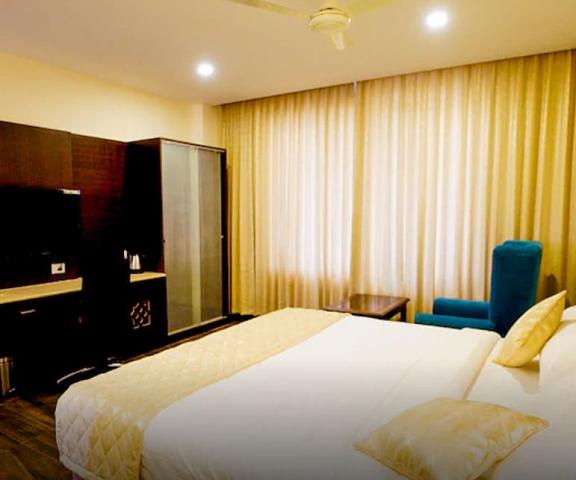 Hotel Blossoms Tamil Nadu Trichy Deluxe Room