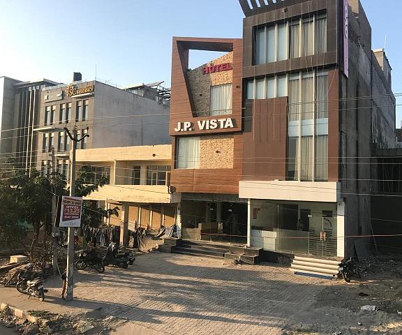 JP Vista Hotel Punjab Zirakpur Hotel Exterior