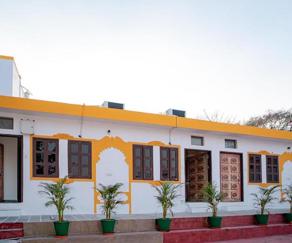Hotel Ambavgarh Palace Rajasthan Udaipur Hotel Exterior