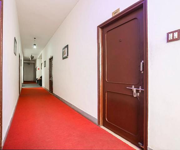 OYO 13357 Hotel Arawali Inn Rajasthan Udaipur Corridors