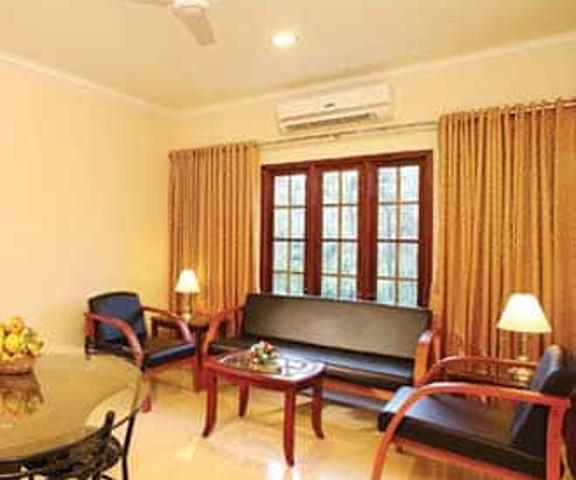 Hotel Elegance ( Perumbavoor) Kerala Kochi Living Room