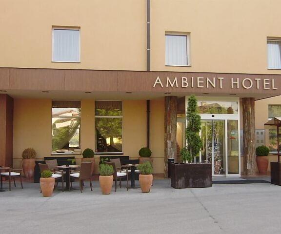 Ambient Hotel null Domzale Entrance