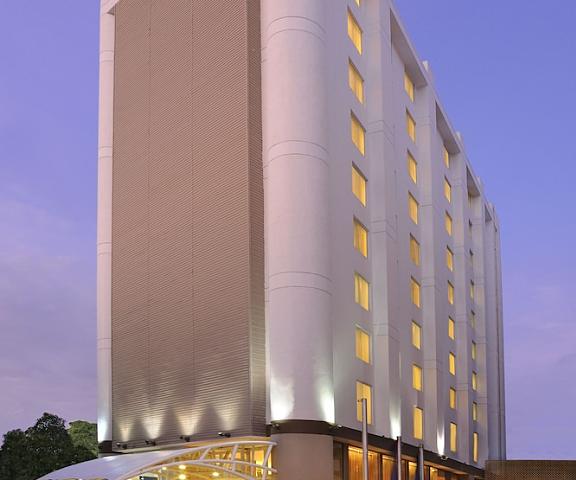 Four Points by Sheraton Ahmedabad Gujarat Ahmedabad Exterior Detail