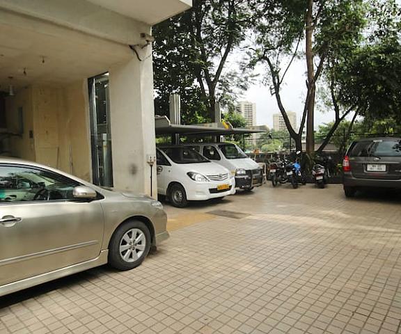 Click Hotel Caliph, Mumbai Maharashtra Mumbai parking area