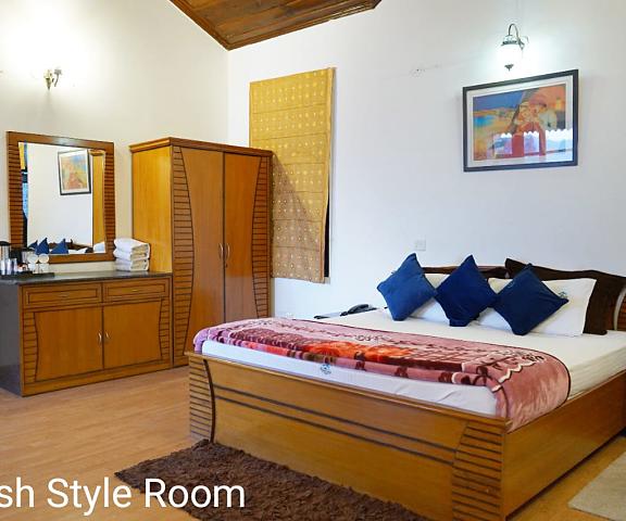 Blossom Resort Kasauli Himachal Pradesh Kasauli British Style Room with Balcony (Valley View)