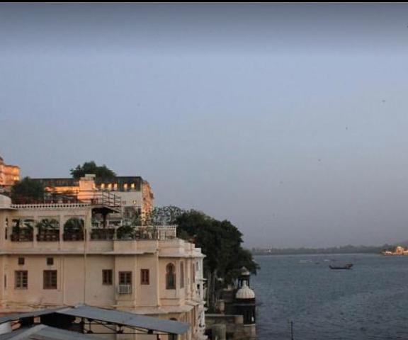 Hotel Devraj Niwas on Lake Pichola Rajasthan Udaipur Hotel View