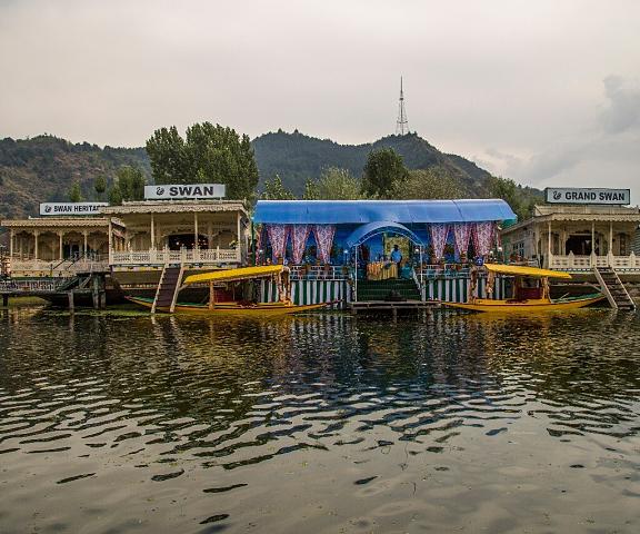 Swan Group of Houseboats Jammu and Kashmir Srinagar Pool