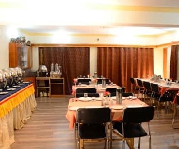Hotel Abu Palace Jammu and Kashmir Leh Dinning Area