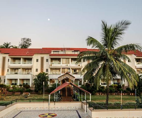 Westbay Resort & Spa (Abhishek Beach Resort & Spa) Maharashtra Ganpatipule Hotel Exterior