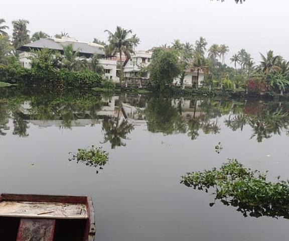 Wintergreen Waterfront Resorts Kerala Kochi screenshot d yvwn
