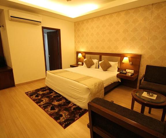 Hotel Forest Avenue - Best Luxury Hotel in Dehradun Uttaranchal Dehradun 1025