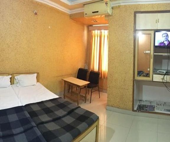 Hotel Rajdhani Plaza Jharkhand Ranchi Room