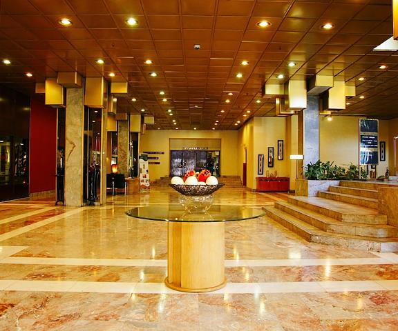 Rainbow Towers Hotel And Conference Centre null Harare Interior Entrance