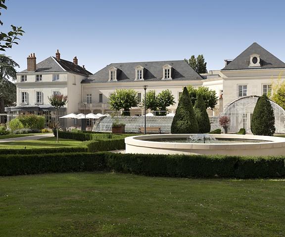 Château Belmont Tours by The Crest Collection Centre - Loire Valley Tours Facade