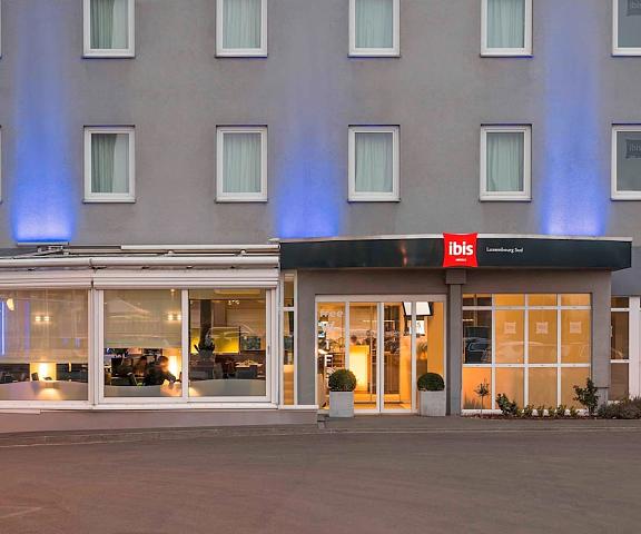 ibis Luxembourg Sud null Roeser Facade