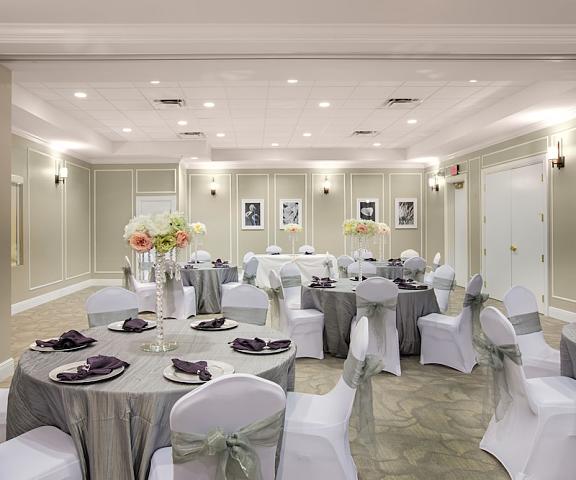 The Point Hotel & Suites Florida Orlando Banquet Hall