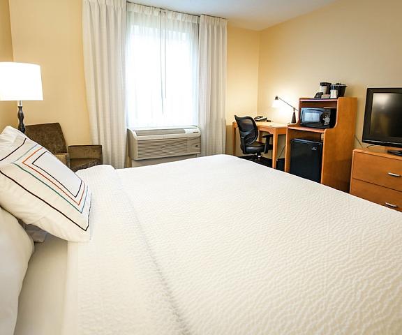 Fairfield Inn & Suites by Marriott Portsmouth Exeter New Hampshire Exeter Room