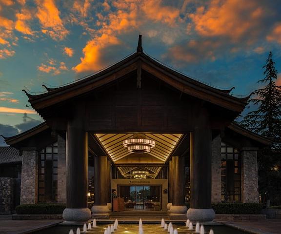 InterContinental Lijiang Ancient Town Resort, an IHG Hotel Yunnan Lijiang Exterior Detail