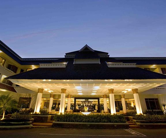 Hotel Santika Premiere Jogja null Yogyakarta Exterior Detail