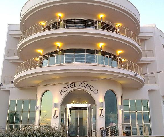 Hotel Jonico Puglia Alliste Facade