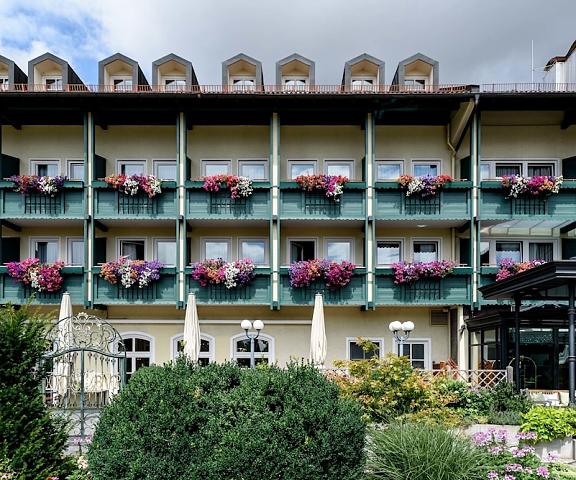 Bauer Hotel & Restaurant Bavaria Feldkirchen Facade