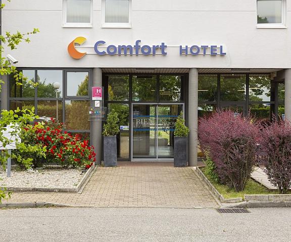 Comfort Hotel Aeroport Lyon St Exupery Auvergne-Rhone-Alpes Colombier-Saugnieu Facade