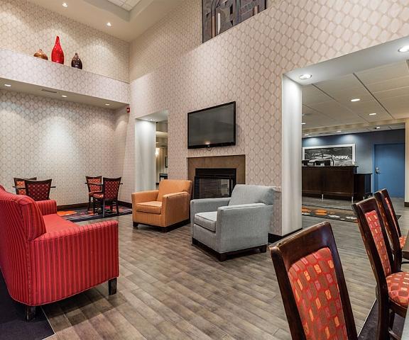Hampton Inn & Suites by Hilton Lethbridge Alberta Lethbridge Lobby