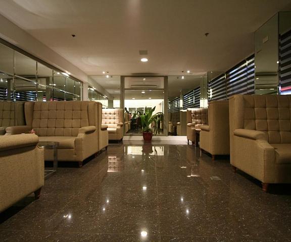 Hotel St Ellis null Legazpi Lobby
