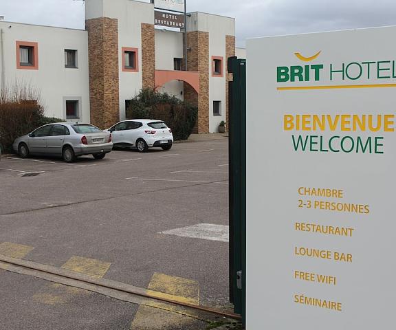 Brit Hotel La Bonne Etape Normandy Evreux Facade