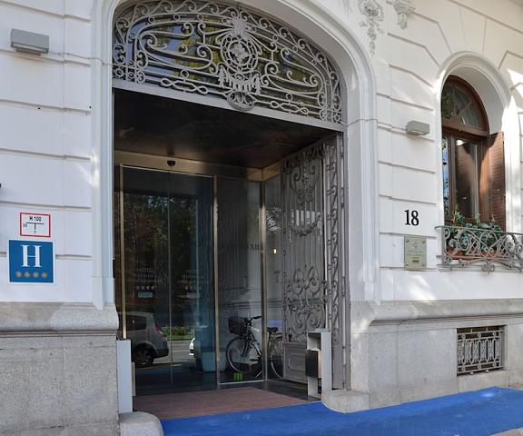 Petit Palace Savoy Alfonso XII Community of Madrid Madrid Entrance