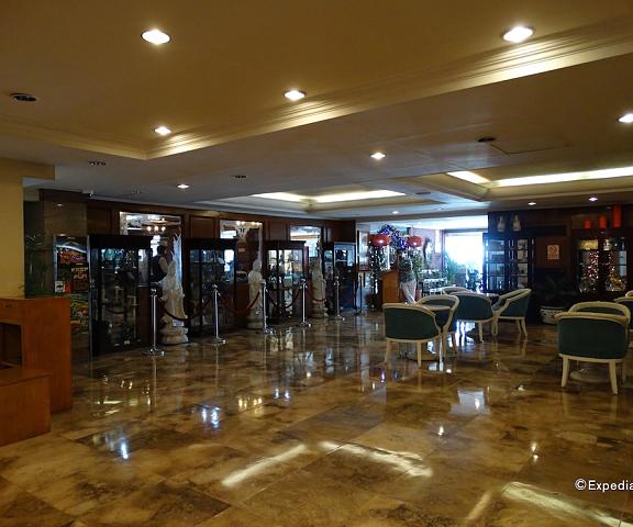 Aloha Hotel null Manila Lobby